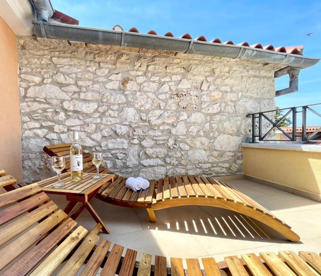 Apartments Ladonja Medulin Exterior photo